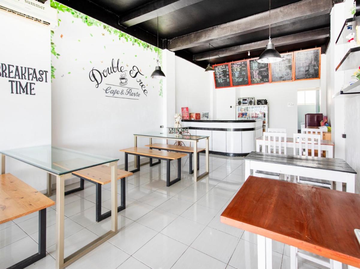 Oyo 3746 Double Tree Guesthouse Purwokerto Exterior foto