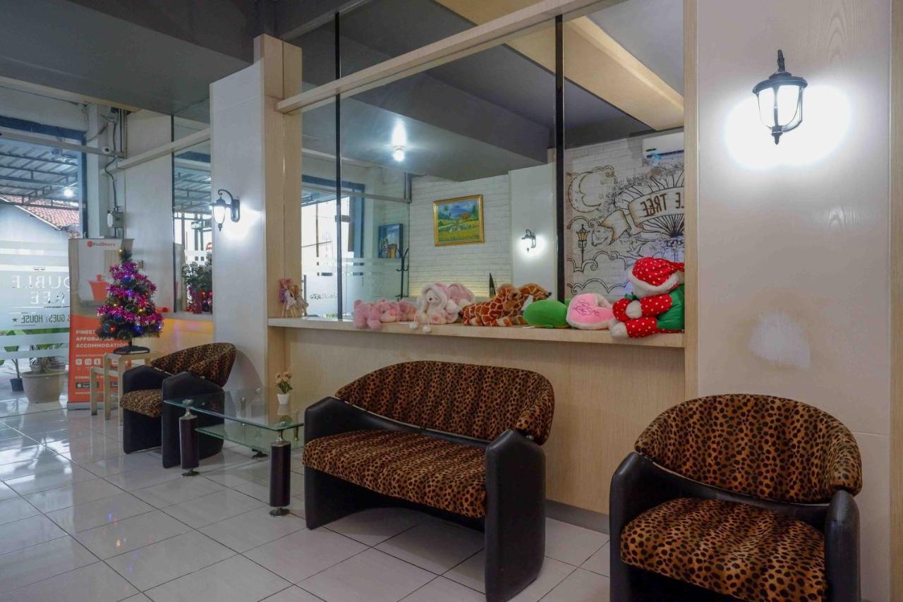 Oyo 3746 Double Tree Guesthouse Purwokerto Exterior foto