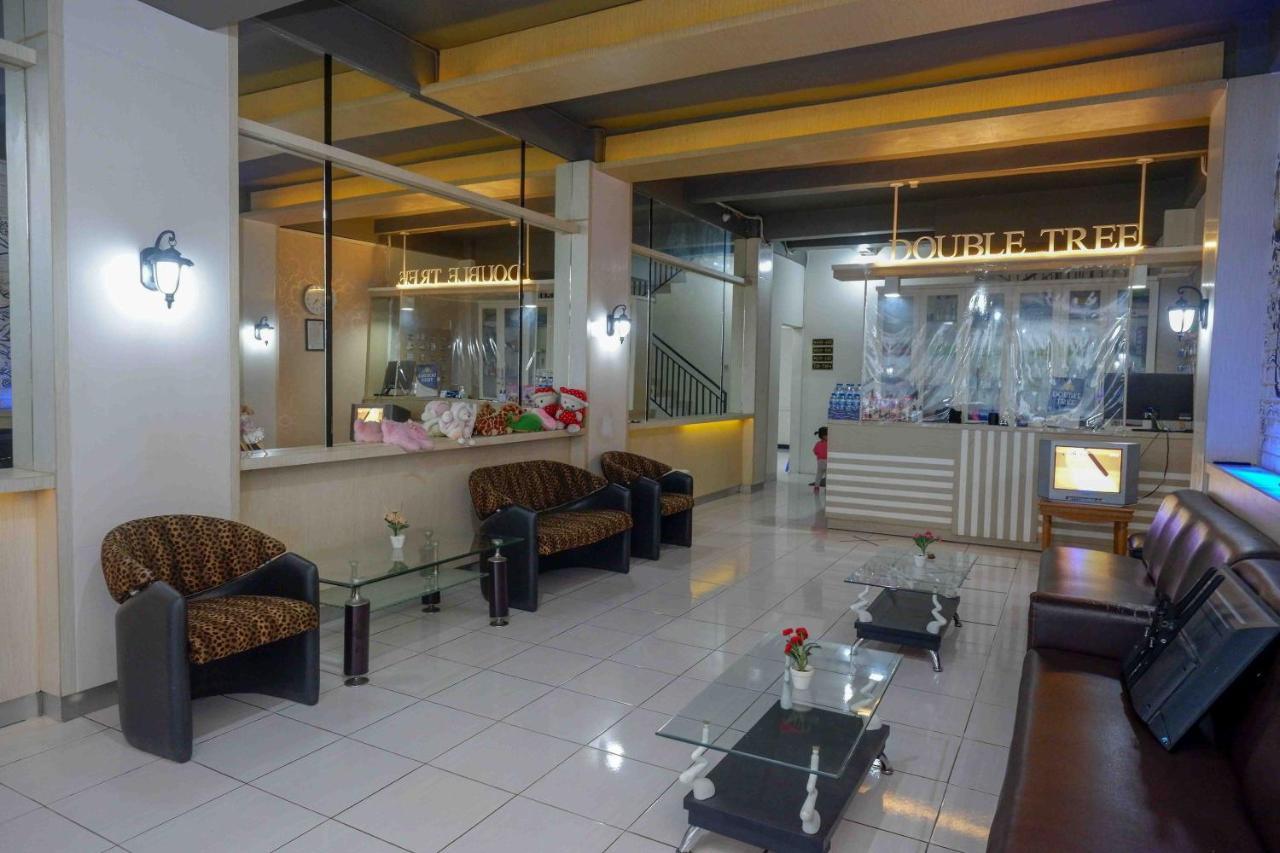 Oyo 3746 Double Tree Guesthouse Purwokerto Exterior foto